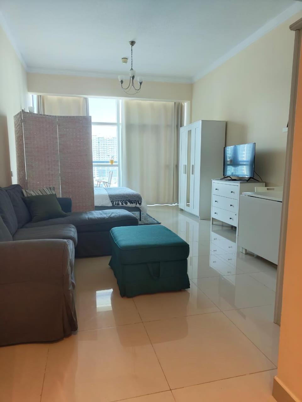 Studio In The Heart Of Sports City -Great View & Amenities! 두바이 외부 사진